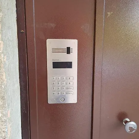 Butas Modern Naujakiemio, Self-check-in, Free Parking Klaipeda